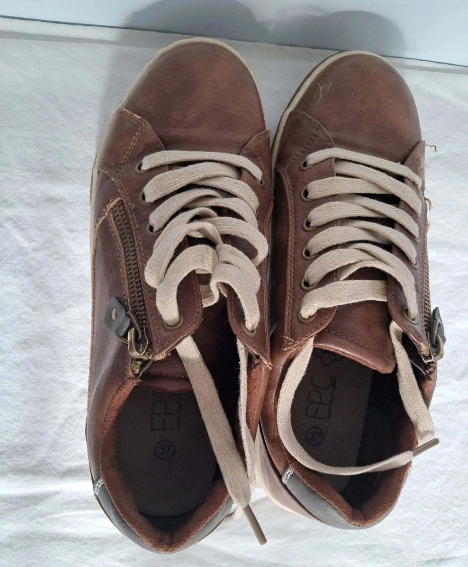 Sapato marrom tamanho 37 – photo 3